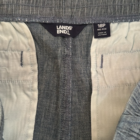 Elastic waist faux jean cotton shorts 18 Petite Mid Rise - Picture 5 of 7